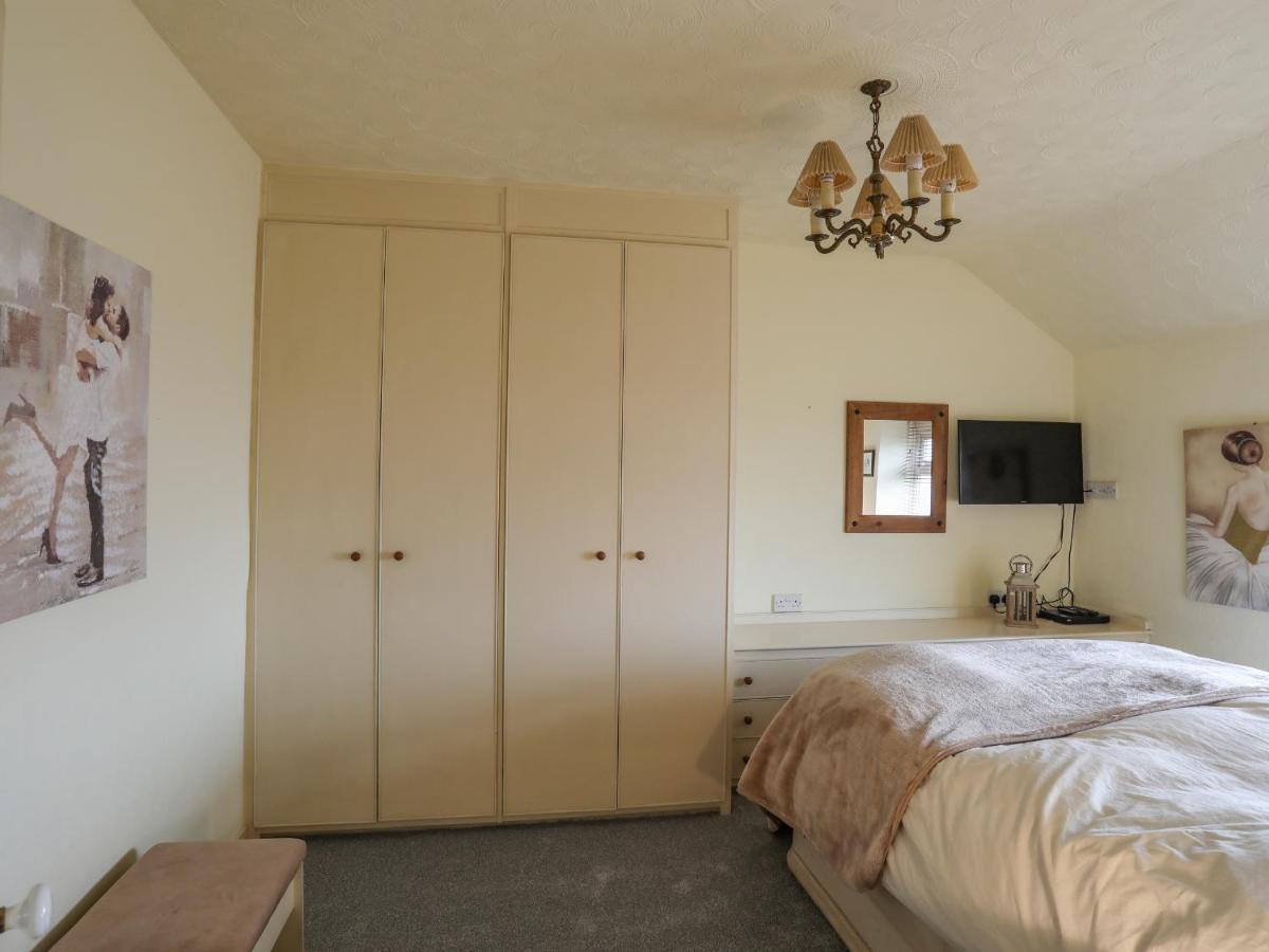 Hillside Villa Pwllheli Dış mekan fotoğraf